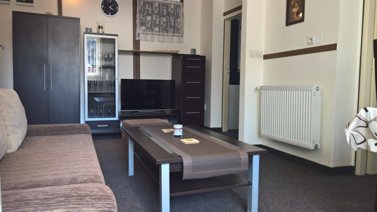 Prenájom nadštandardného apartmánu v historickom centre Ružomberka